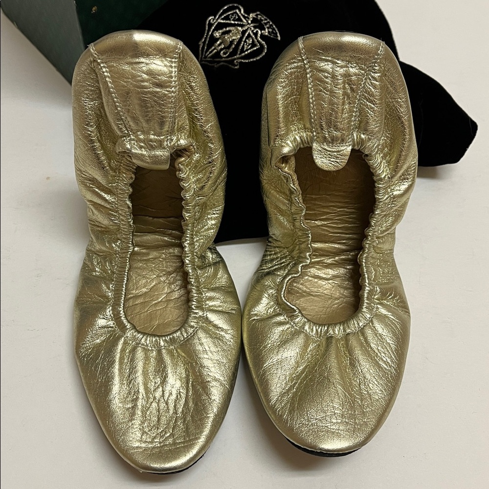 RARE Gucci Gold calfskin metallic Flats - Picture 2 of 15